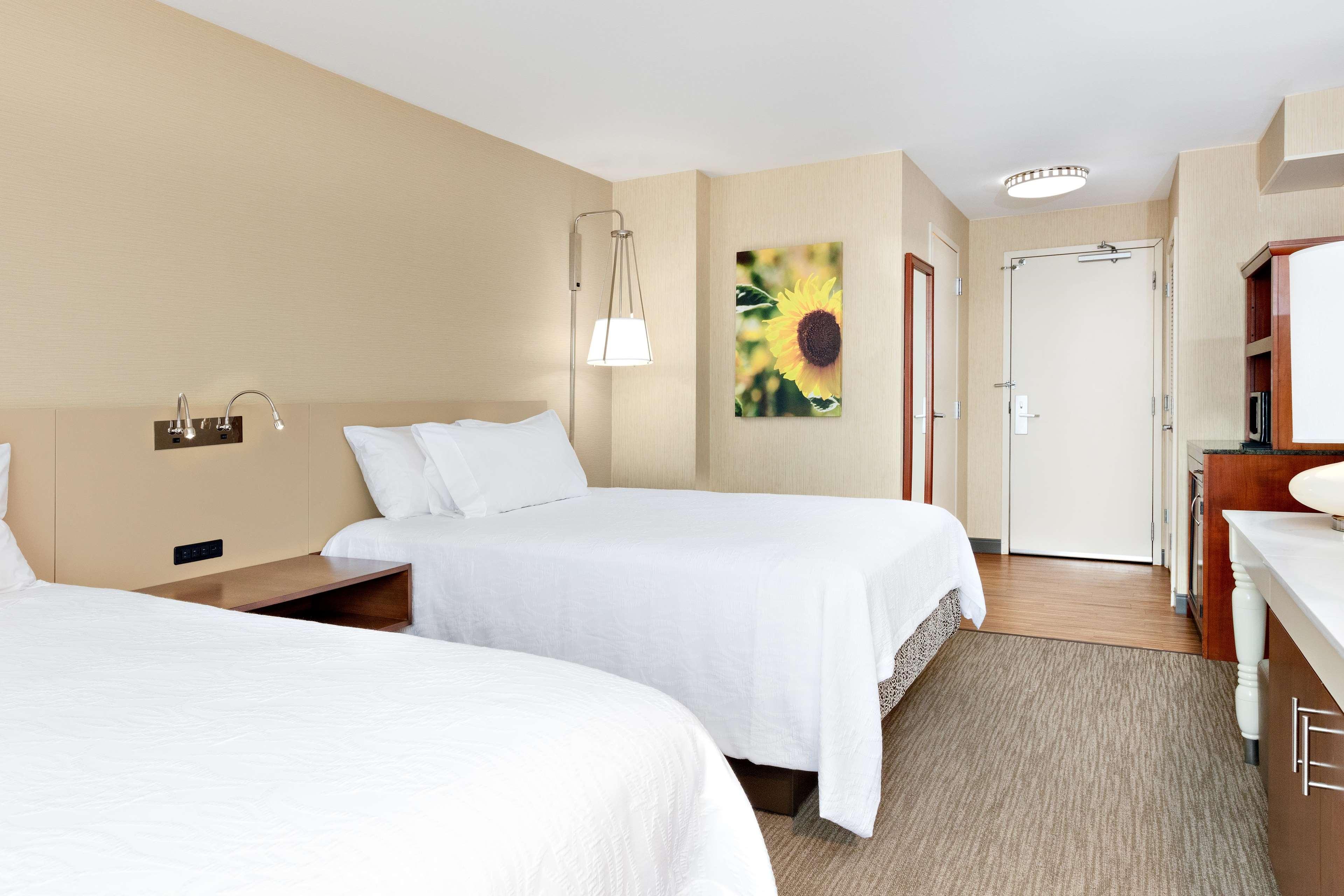 Hilton Garden Inn Folsom Esterno foto