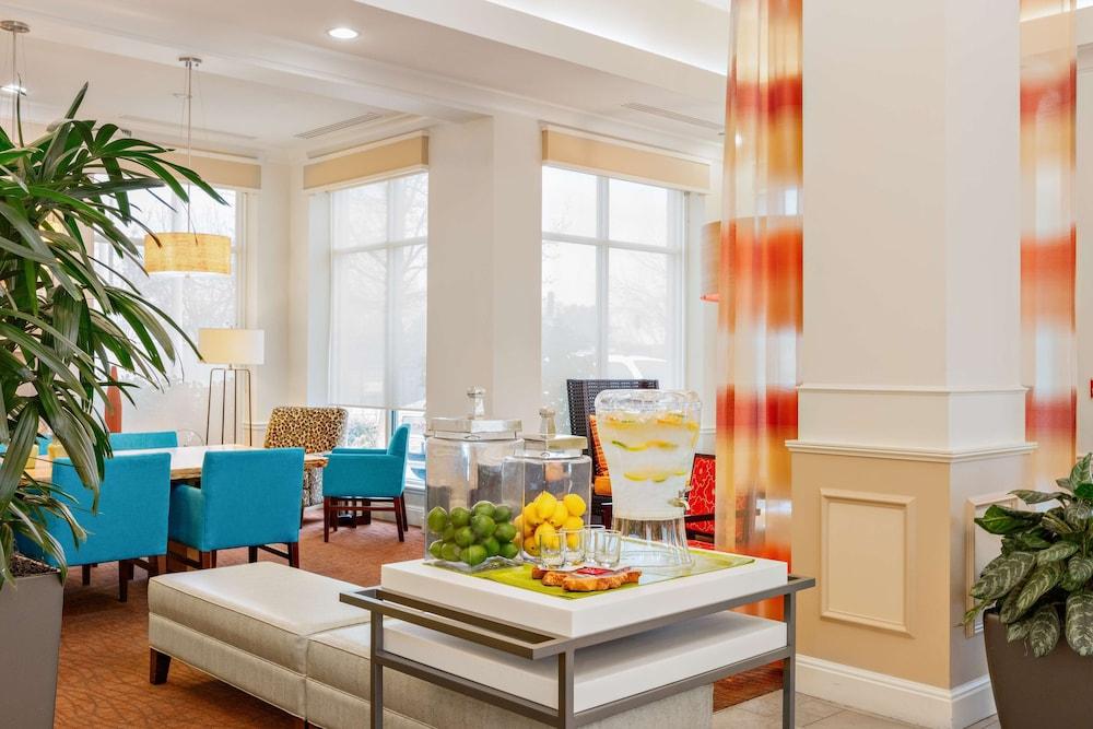 Hilton Garden Inn Folsom Esterno foto