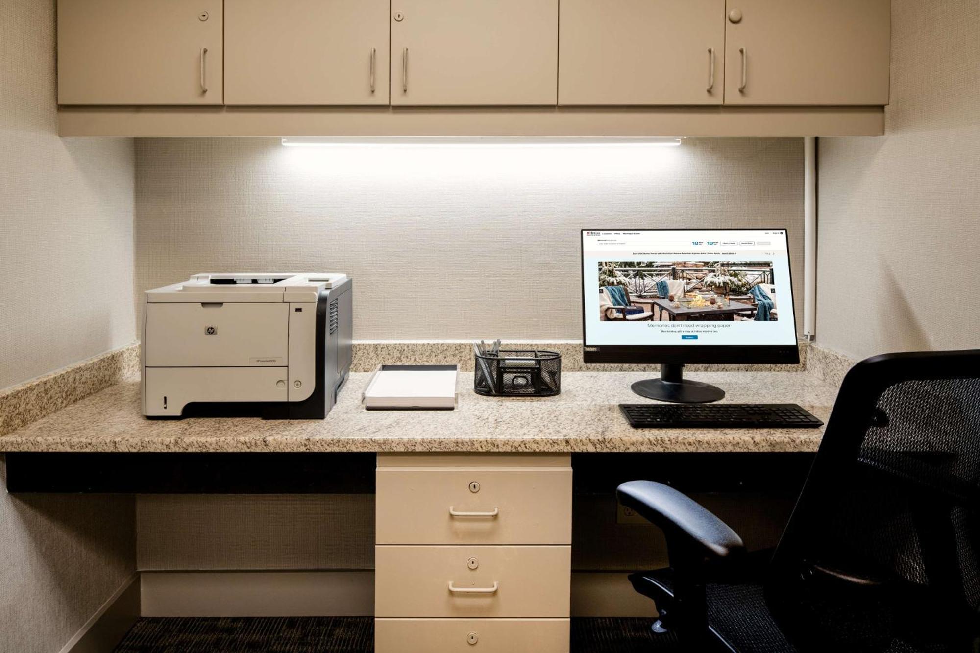 Hilton Garden Inn Folsom Esterno foto